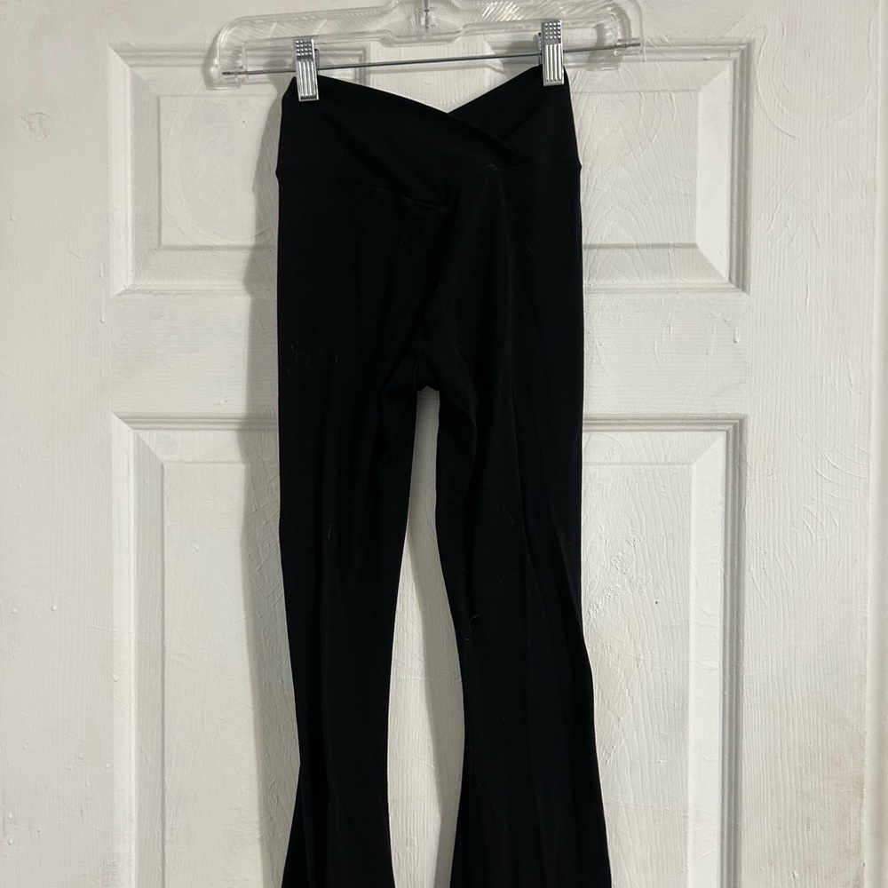 aerie cross over flare leggings